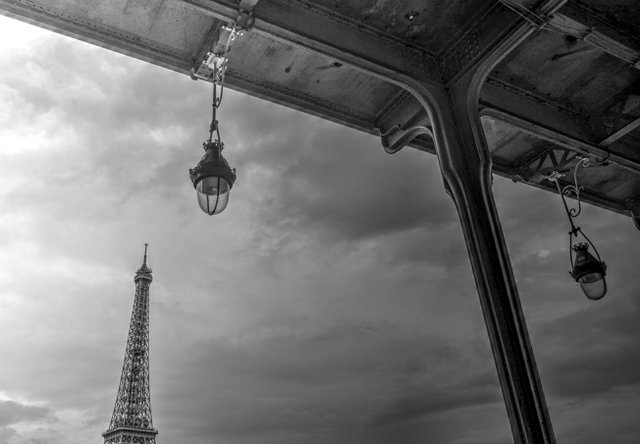 _DSC0708_09_10_tonemapped vibrant bw