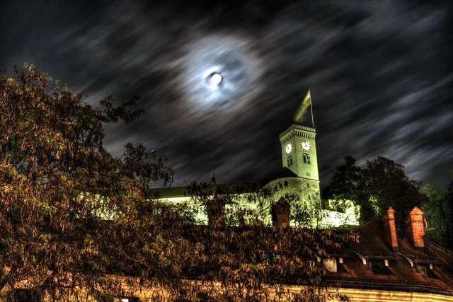 _DSC5660_1_3_tonemapped creative