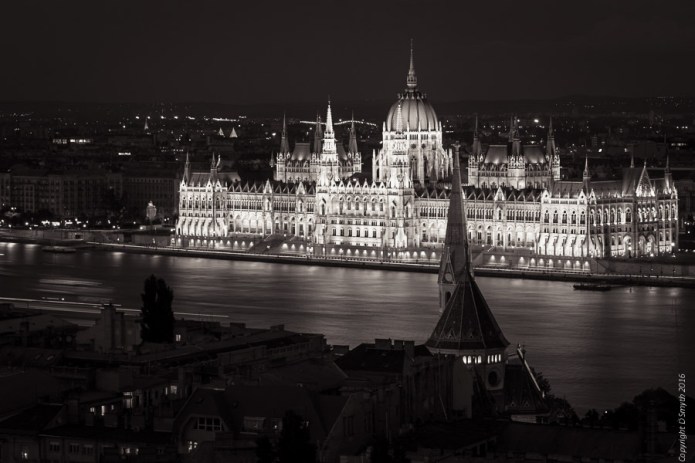 a1_20160603_budapest_0500835320160603_budapest_05008353001-3