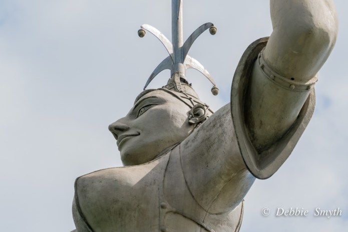 ConstanceDSC0194820170423-1-2