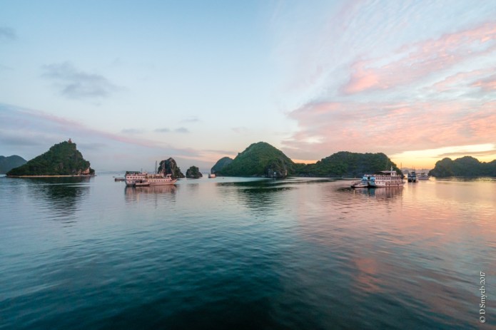 Halong BayDSC0987620170927-1-2.jpg
