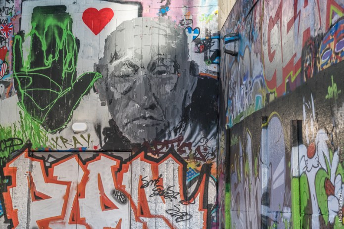 LondonA730163920180211-1