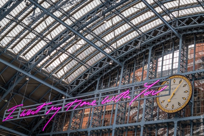 LondonA730739920180211-1