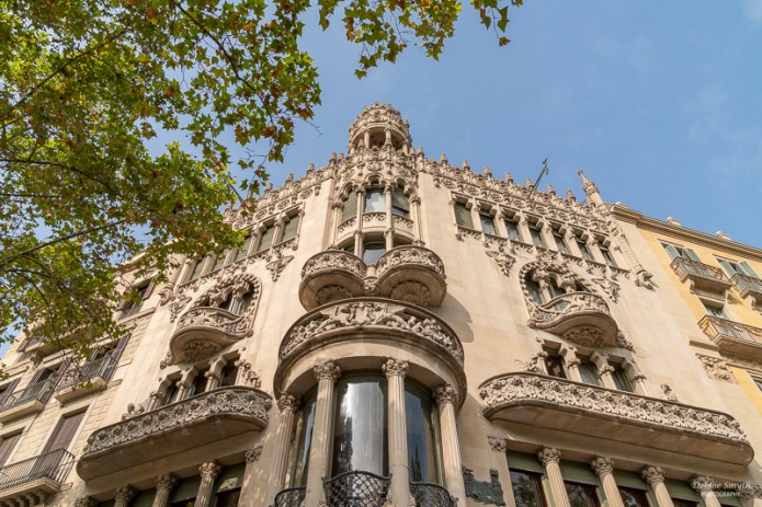 BarcelonaA730033220180211-1