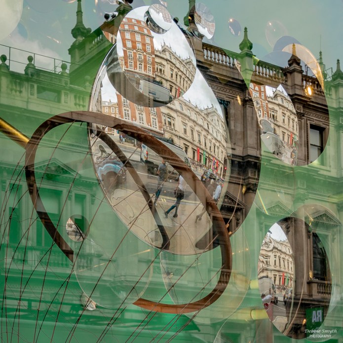 LondonA730073220180211-1-2