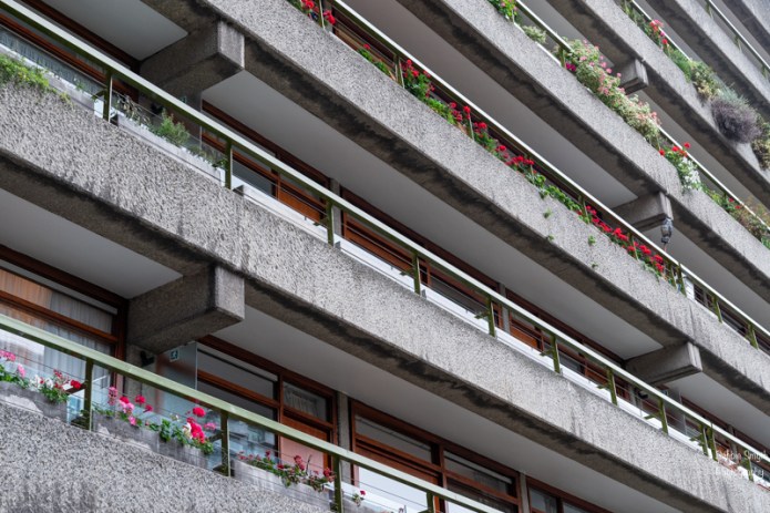 LondonA9A0318620180211-2-1