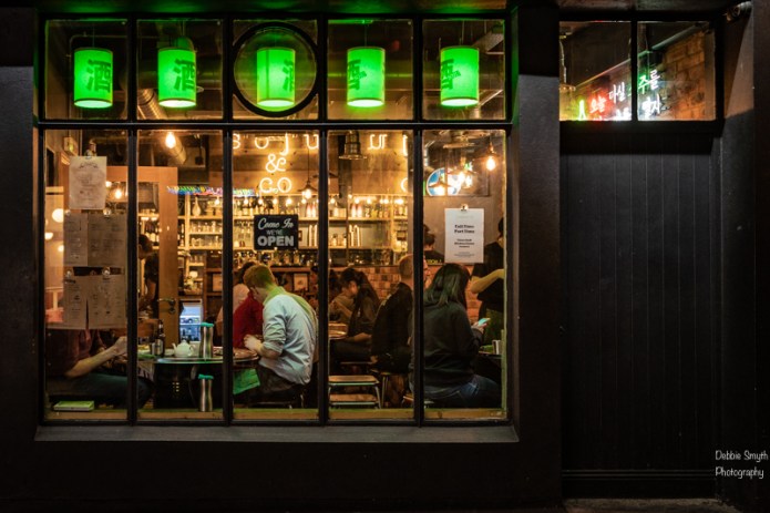 LondonA730871120180211-1-2